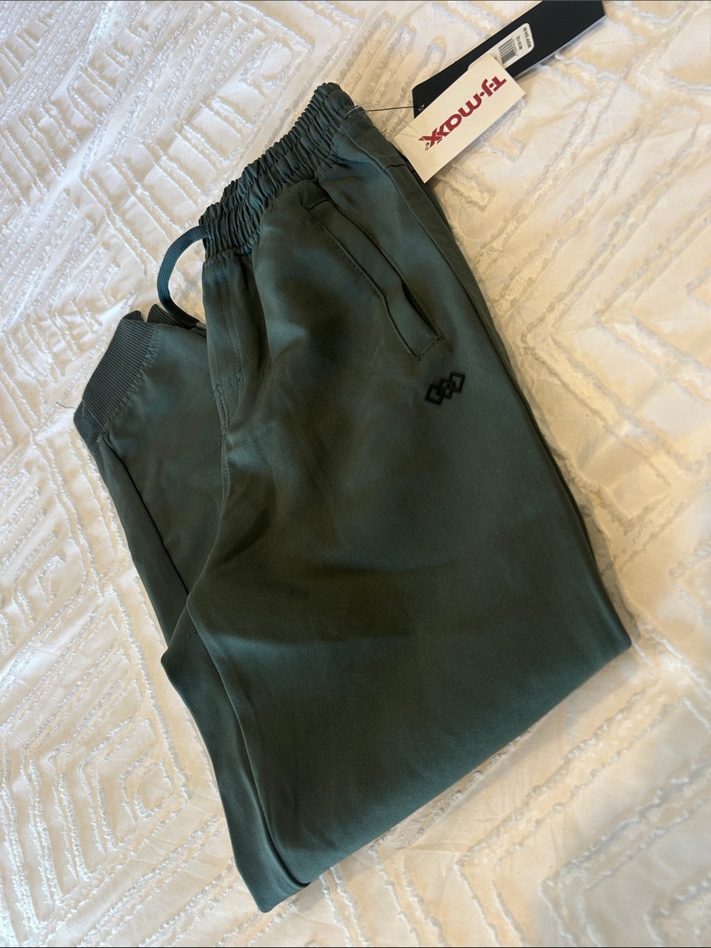 NWT Leg3nd Kids Dark Green Elastic Waistband Drawstring Jogger Pants Size M10/12